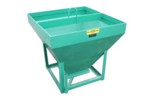 Grizzly 800 lbs gravel hoisting bucket